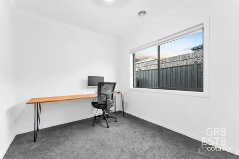 Property photo of 9 Titch Street Cranbourne VIC 3977