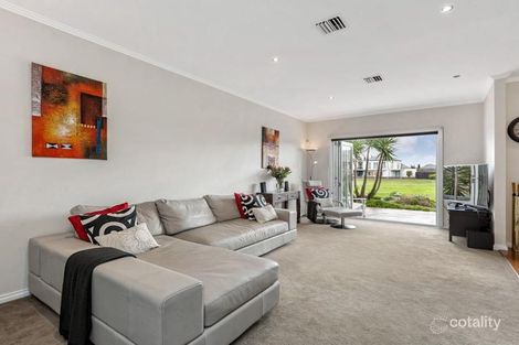 Property photo of 14 Hoffmann Terrace Williamstown VIC 3016