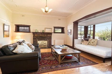 Property photo of 16 Gough Street Elsternwick VIC 3185
