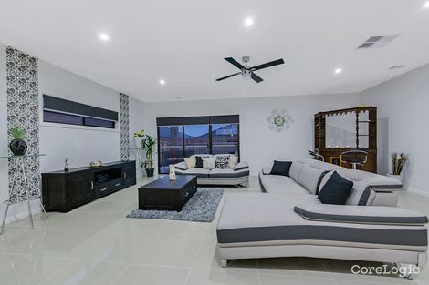Property photo of 18 Monaco Circuit Wollert VIC 3750