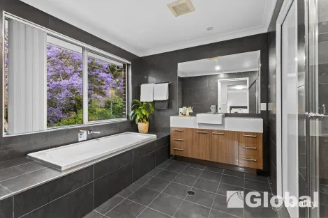 Property photo of 6 Croft Road Eleebana NSW 2282