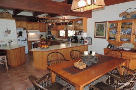 Property photo of 155 Roberts Creek Road Porepunkah VIC 3740