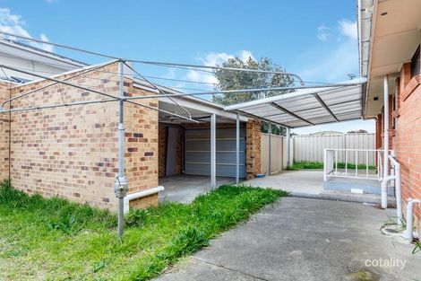 17 Andrew Rd, St Albans, VIC 3021