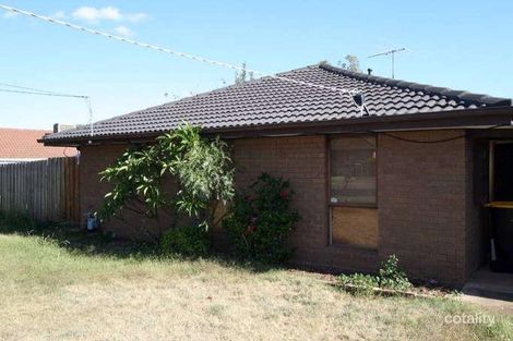 Property photo of 16 Fraser Street Melton South VIC 3338