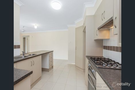 Property photo of 27 Golden Wattle Crescent Thornton NSW 2322