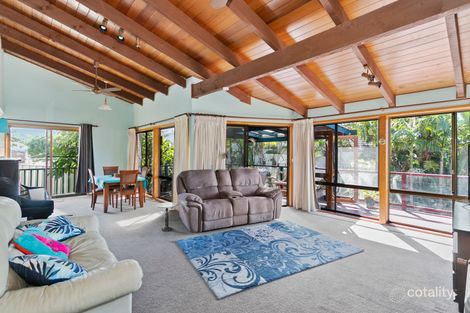 Property photo of 4 Hilltop Crescent Surf Beach NSW 2536