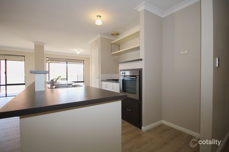 Property photo of 14 Blue Manna Place Australind WA 6233