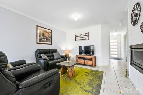 Property photo of 17/95-101 Breens Road Cranbourne West VIC 3977