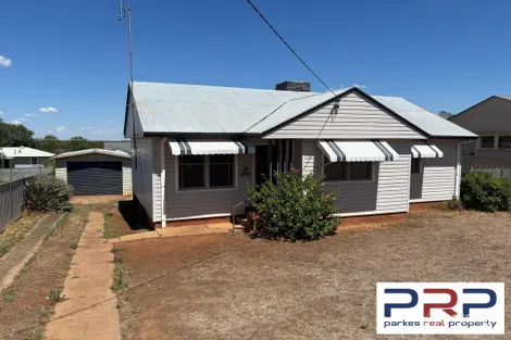 9 Kookaburra St, Parkes, NSW 2870