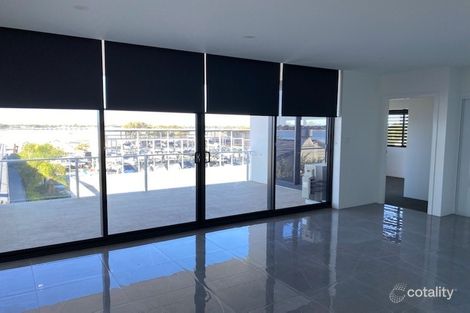 Property photo of 233/3-5 Spinnaker Drive Sandstone Point QLD 4511