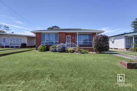 Property photo of 28 Beachcomber Parade Toukley NSW 2263