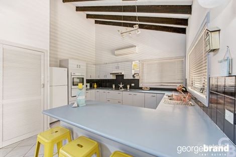 Property photo of 11 Lakeway Drive Lake Munmorah NSW 2259