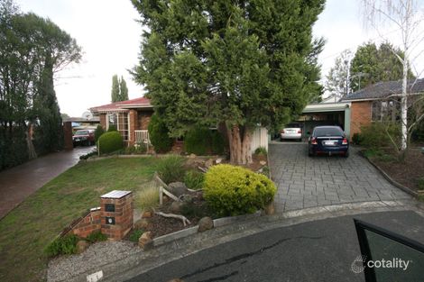 11 Marloo Ct, Croydon Hills, VIC 3136