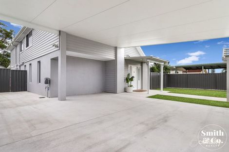 Property photo of 8 Jacaranda Avenue Hollywell QLD 4216
