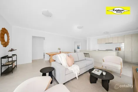 Property photo of 32 Needletail Avenue Alkimos WA 6038