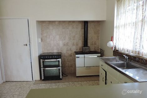 Property photo of 2 Elizabeth Crescent Queanbeyan East NSW 2620
