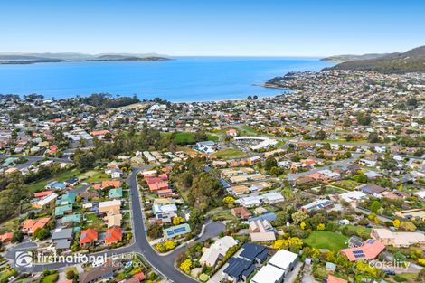 Property photo of 1 Ruby Court Blackmans Bay TAS 7052