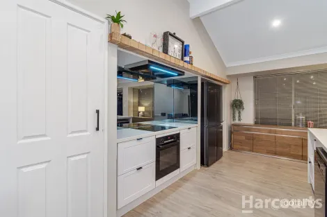 Property photo of 19 Highlander Place Currambine WA 6028