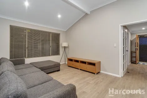 Property photo of 19 Highlander Place Currambine WA 6028