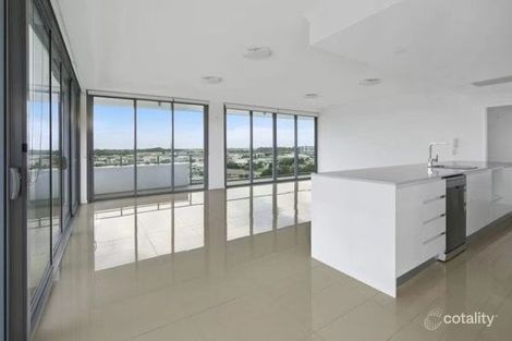 Property photo of 605/15 Compass Drive Biggera Waters QLD 4216