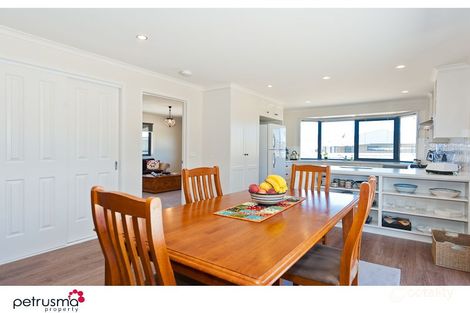 Property photo of 28 Alexander Circle Campania TAS 7026