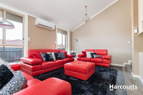 Property photo of 18 Tangerine Drive Narre Warren South VIC 3805