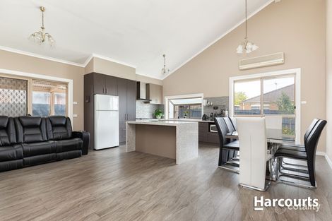 Property photo of 18 Tangerine Drive Narre Warren South VIC 3805