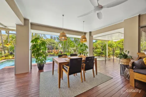 Property photo of 7 Regal Crescent Sippy Downs QLD 4556