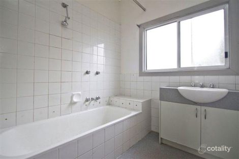 Property photo of 39 Carbeena Parade Heidelberg West VIC 3081