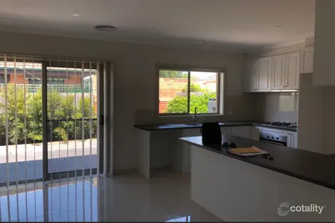 Property photo of 2/13 Neilson Street Bayswater VIC 3153