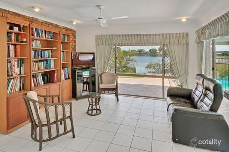 Property photo of 40 Wavell Avenue Pelican Waters QLD 4551