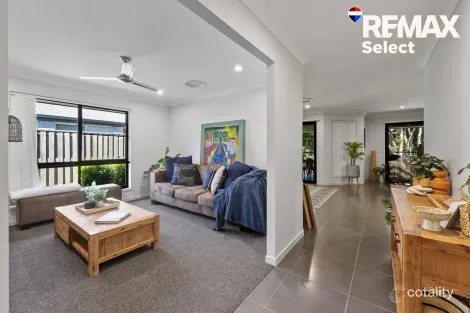 Property photo of 3 Scarborough Circuit Blacks Beach QLD 4740