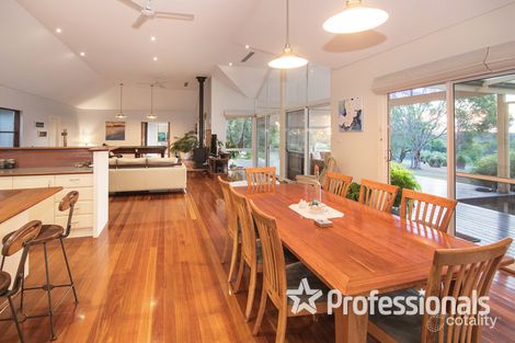 Property photo of 33 Koorabin Drive Yallingup WA 6282