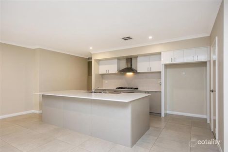 Property photo of 10 Banjong Street Martin WA 6110