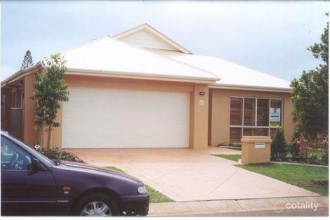 Property photo of 7 Fig Tree Place Ormiston QLD 4160