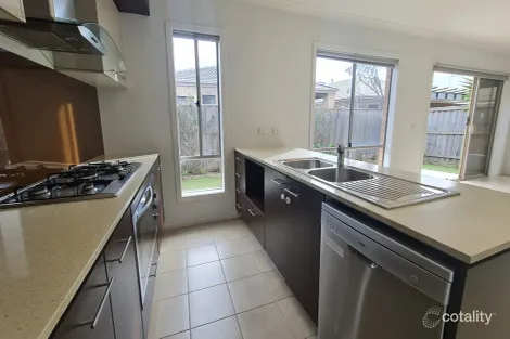 Property photo of 26 Caspian Circuit Point Cook VIC 3030