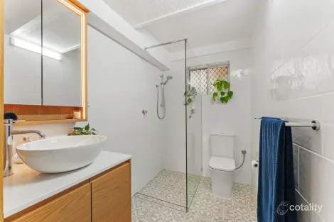 Property photo of 1/10 Hallett Avenue Tranmere SA 5073