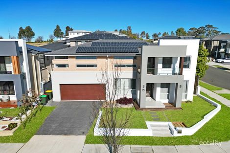 28 Mahoney Dr, Campbelltown, NSW 2560