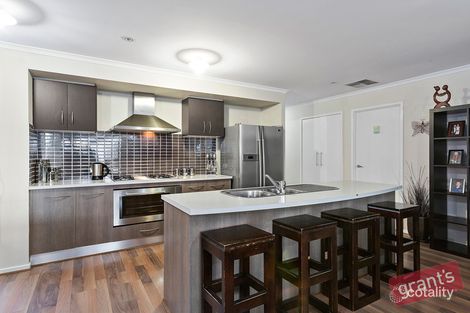 Property photo of 747 Glasscocks Road Narre Warren South VIC 3805