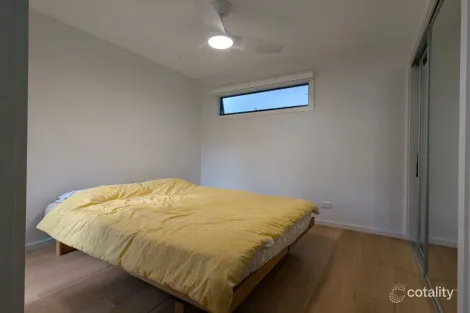 Property photo of 4 Mackennal Street Lyneham ACT 2602