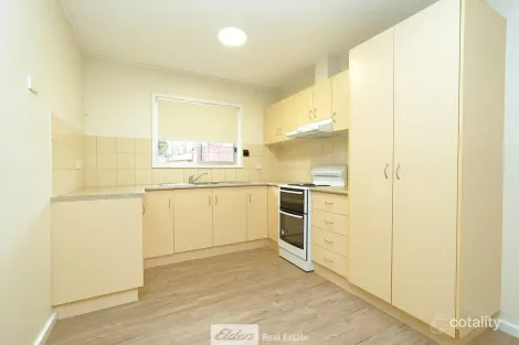 1/295 Wakaden St, Griffith, NSW 2680