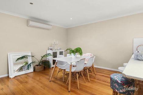 Property photo of 24 Vaucluse Rise Doreen VIC 3754