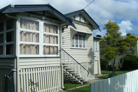 Property photo of 221 Victoria Place Berserker QLD 4701