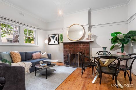 Property photo of 2/6 West Beach Road St Kilda West VIC 3182
