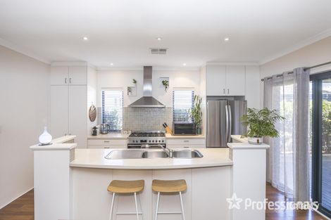 Property photo of 19 Weyba Turn Ellenbrook WA 6069