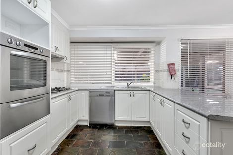 Property photo of 28 St Andrews Drive Werribee VIC 3030