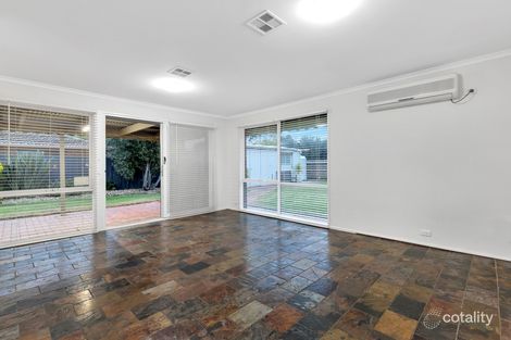 Property photo of 28 St Andrews Drive Werribee VIC 3030