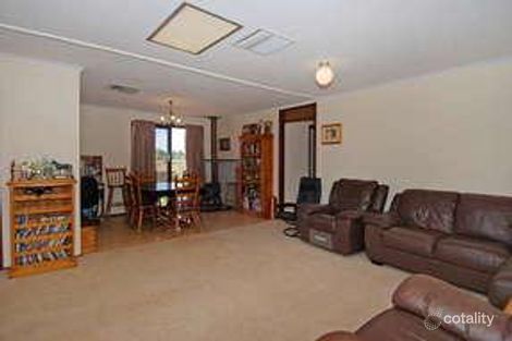 Property photo of 102 Gnarlbine Road Coolgardie WA 6429