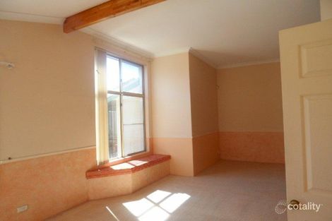Property photo of 15 Kearsley Rise Murdoch WA 6150