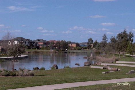 Property photo of 15 Cairn Curran Terrace Caroline Springs VIC 3023